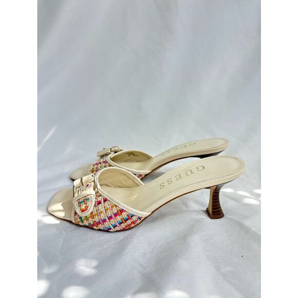 GUESS Y2K Dista Sandal Kitten Heels Multicolor Ivory 9M Feminine Classy Buckle - Picture 3 of 7